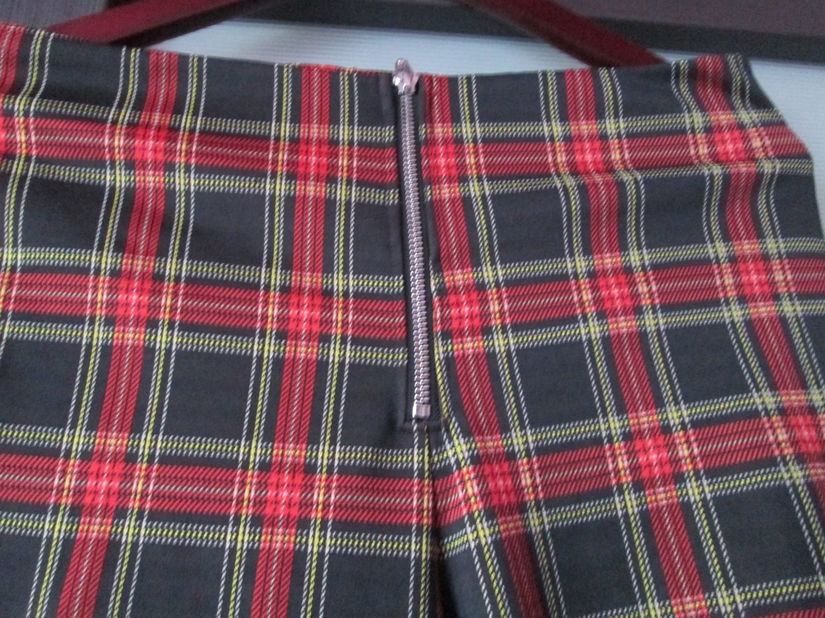 pantaloni carouri dame Calzedonia M/L