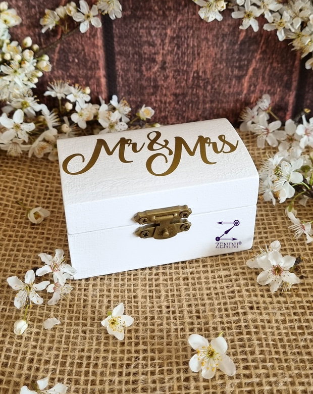 Cutie verighete We do, cutie verighete Mr&Mrs, cutie verighete The rings, cutie verighete eleganta, cutie verighete auriu, cutie cu mesaj, pernuta verighete