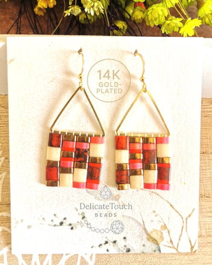Cercei boho geometrici cu margele Miyuki Tila si tortite placate cu aur