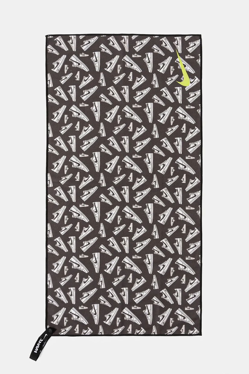 Nike prosop de antrenament culoarea negru, NESSD129