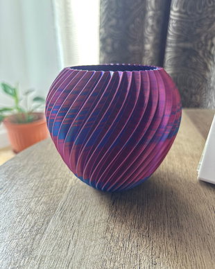 Vază mică/ suport de birou printat 3D