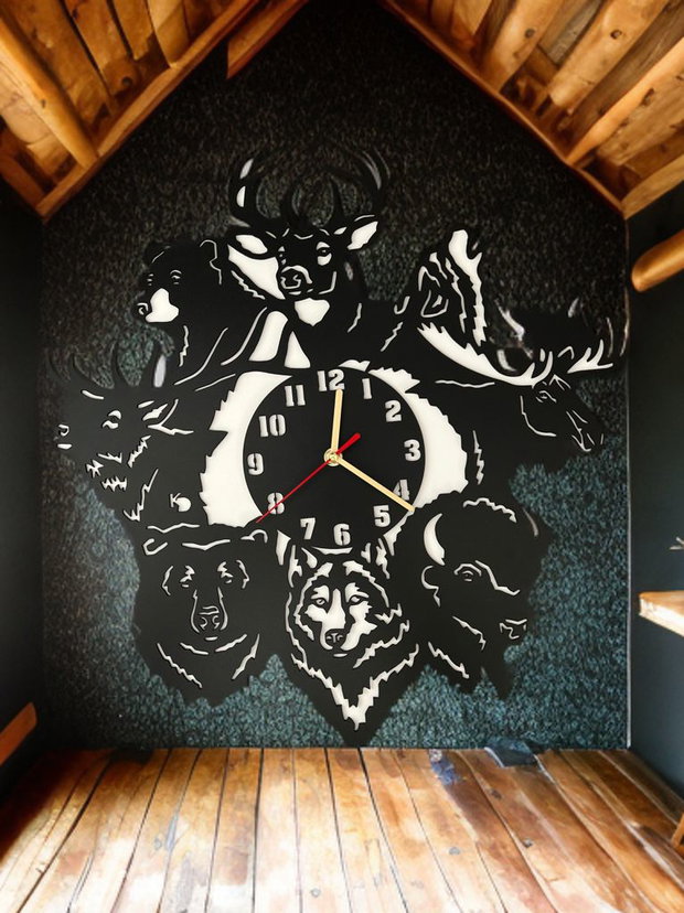 Ceas Personalizat pentru Vânător Decor Animale din Pădure