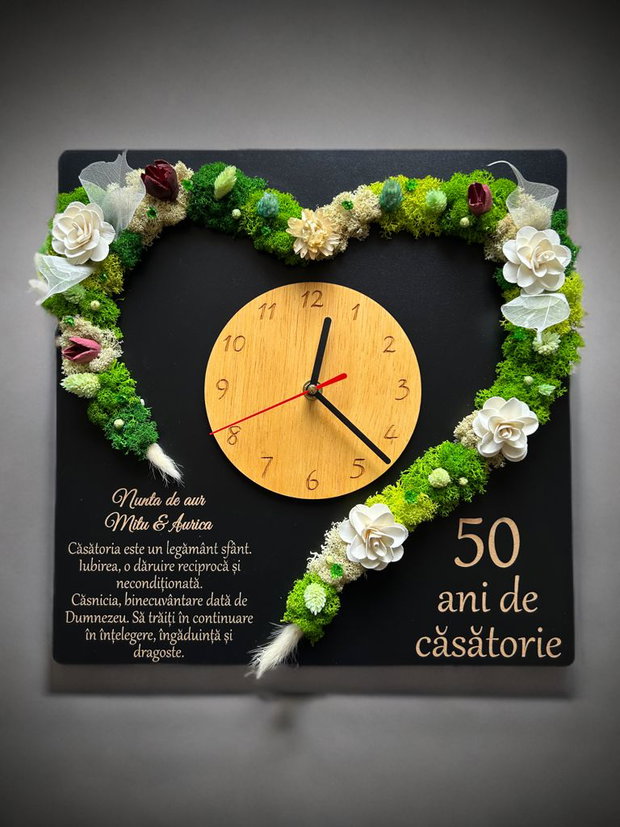Ceas Personalizat 50 Ani Căsătorie Licheni Verzi și Albi, Inimă