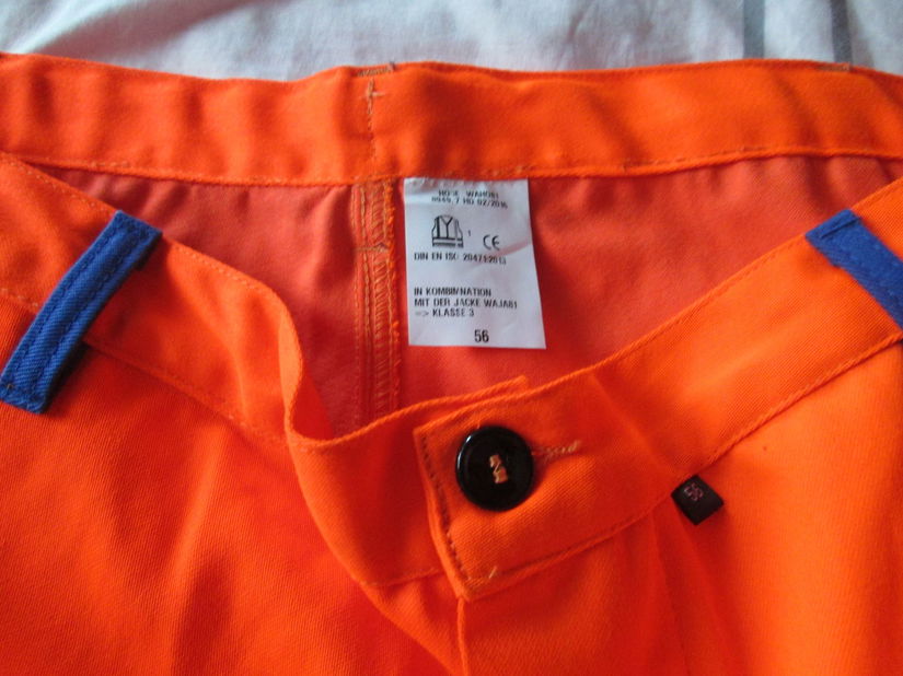 pantaloni de lucru impecabili 56