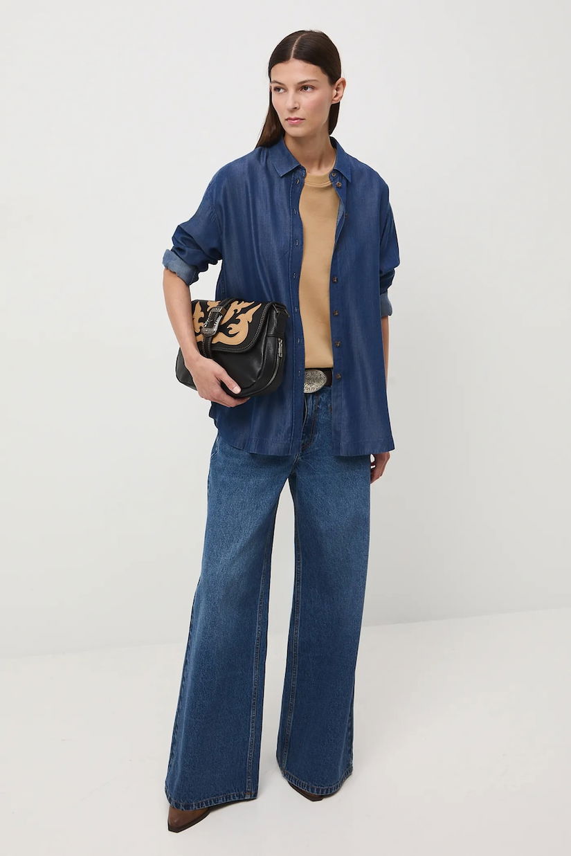 Medicine cămașă culoarea bleumarin, cu guler clasic, relaxed