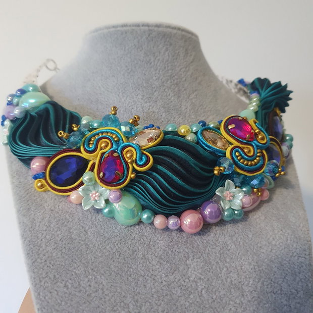 Colier soutache și mătase Shibori