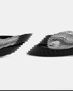 Medicine curea culoarea negru