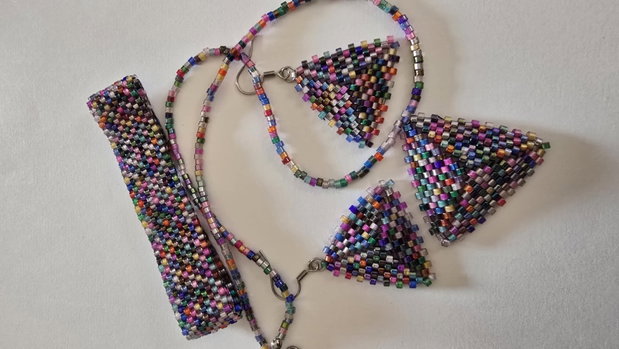 Prismatic Dreams Set din mărgele