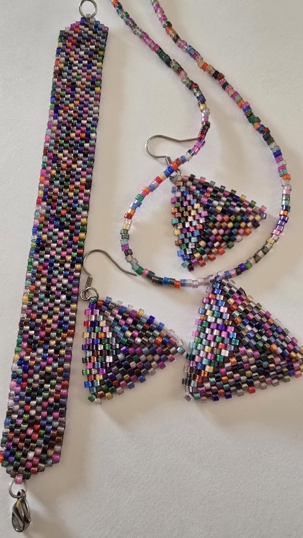 Prismatic Dreams Set din mărgele