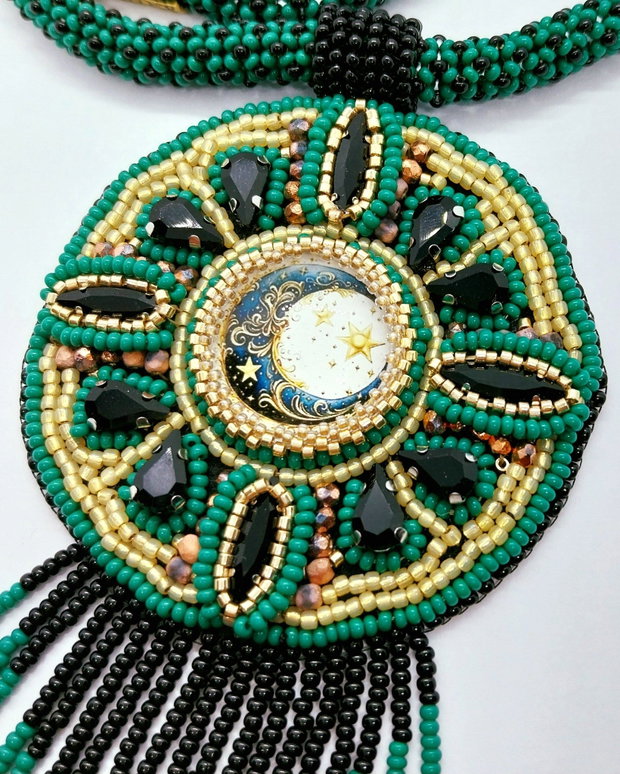 Colier Semilună