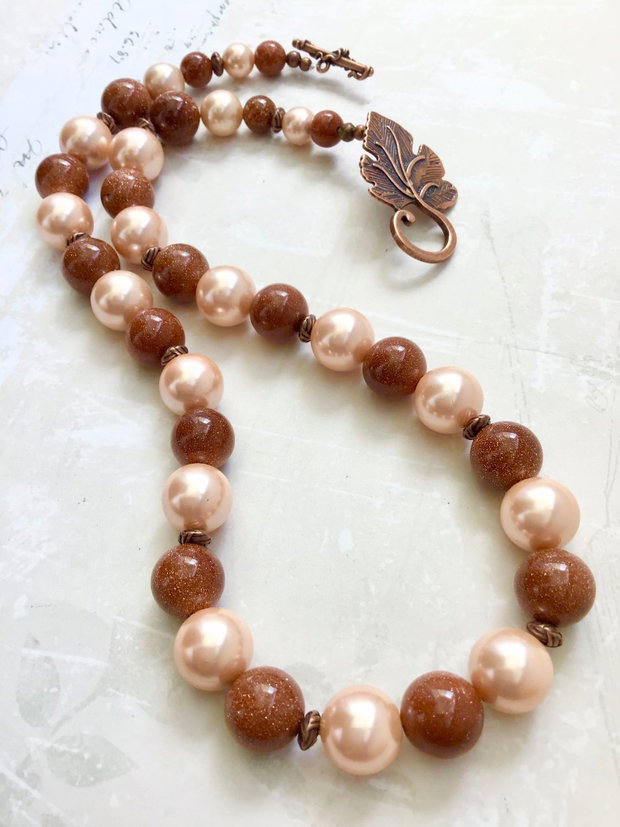Colier vintage piatra soarelui & perle crem de Mallorca