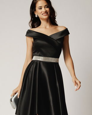 Rochie Nova scurta neagra din tafta in clos cu strasuri in talie