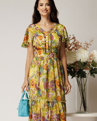 Rochie midi verde din voal cu imprimeuri mov in clos cu volanase