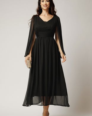 Rochie lunga neagra din voal creponat in clos cu maneci despicate