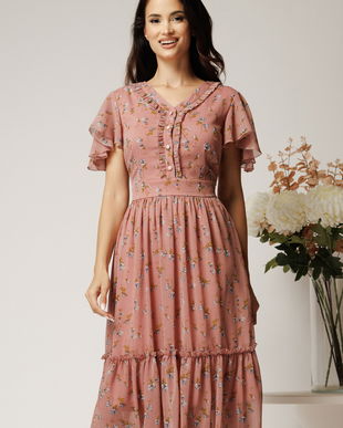 Rochie midi roz din voal cu imprimeuri florale albastre in clos cu volanase