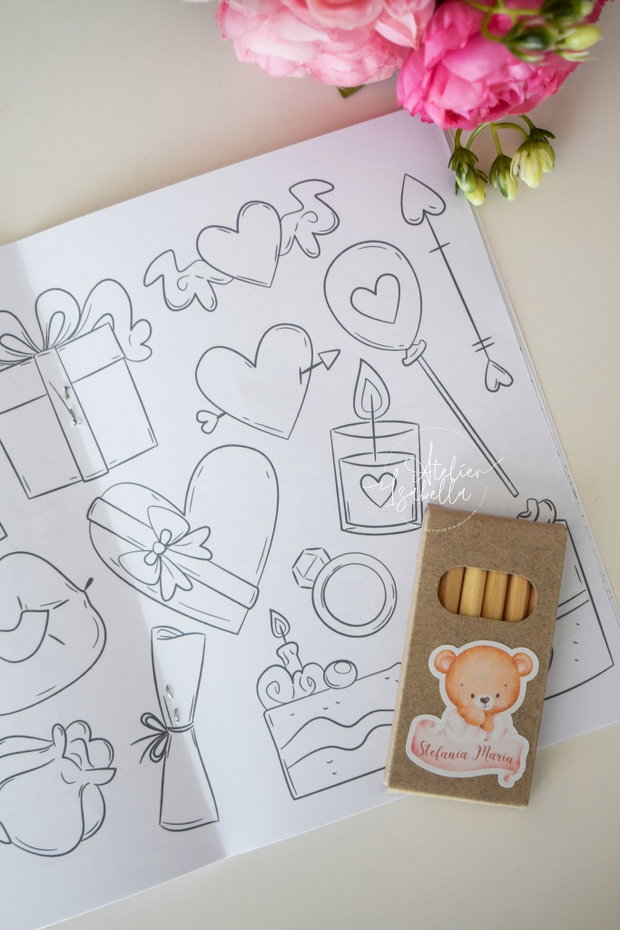 Carte de colorat personalizată Pink Baby Bear