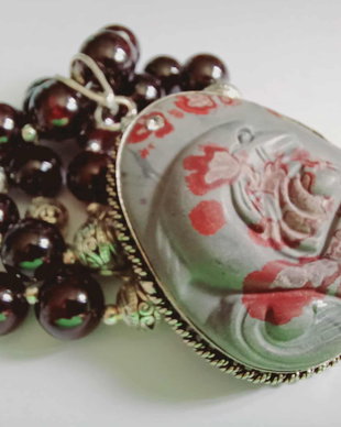 Granat Almandin - Jasper - Delfin