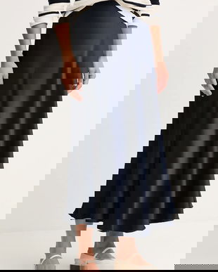 Pedro del Hierro fustă culoarea bleumarin, midi, evazați, 7592138