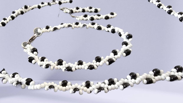 Set Monochrome Twist