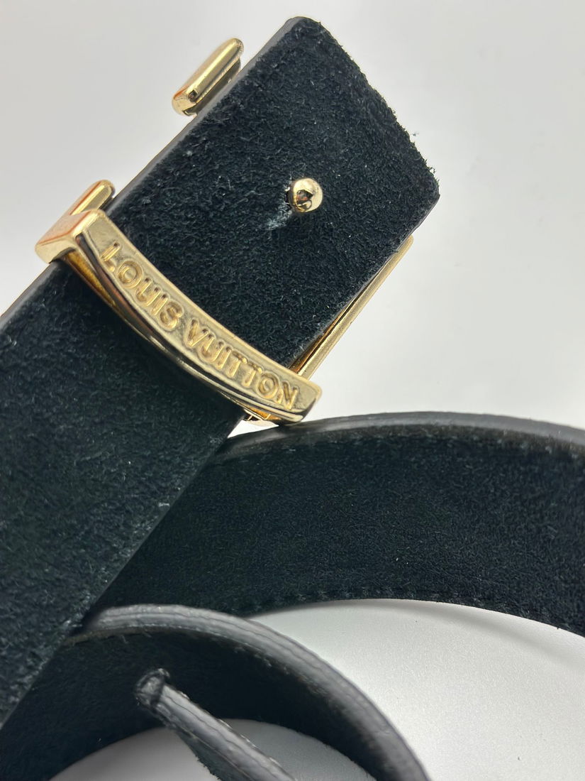 Curea Louis Vuitton
