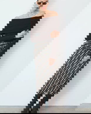 Medicine fusta culoarea bej