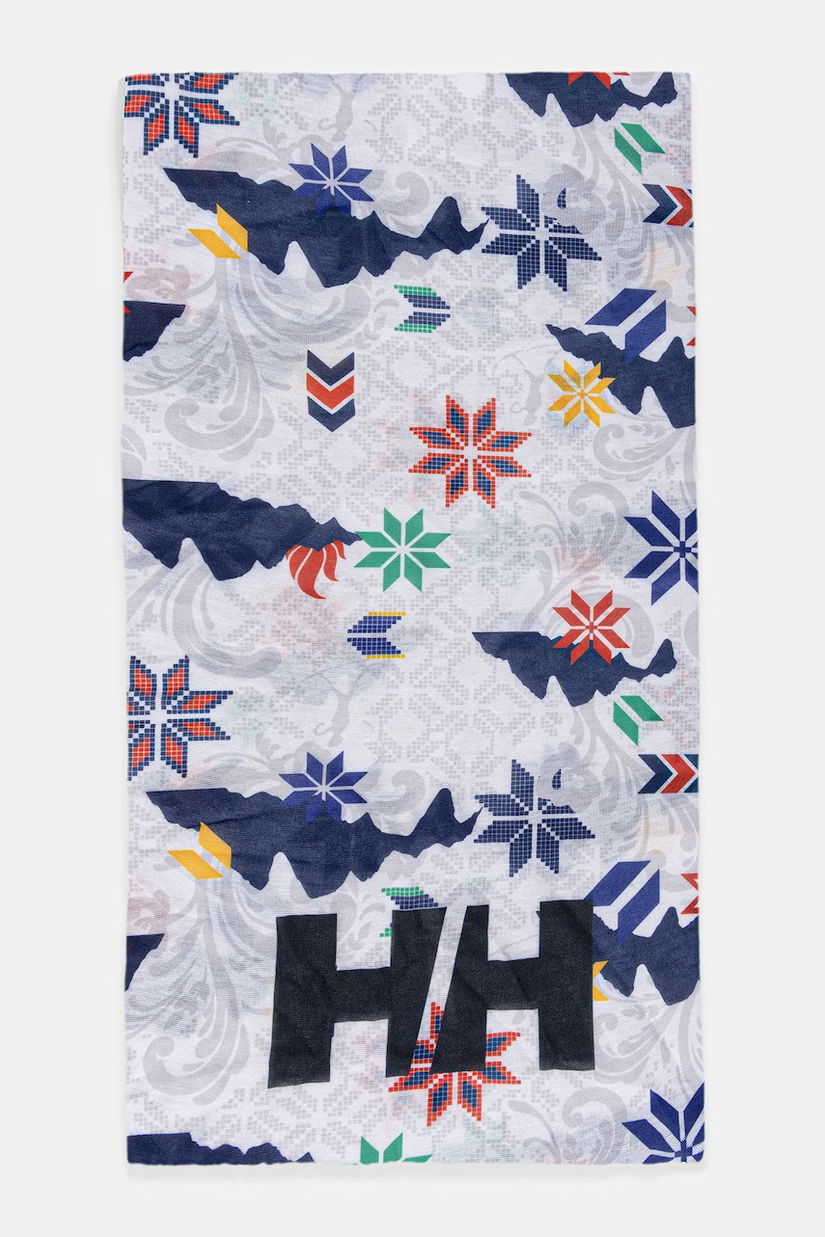 Helly Hansen fular impletit culoarea rosu, cu imprimeu, 67963