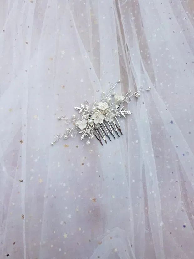 Pieptan mireasa floral