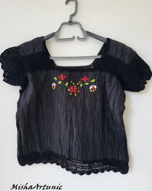 VANDUT Bluza cu motiv floral impaslit