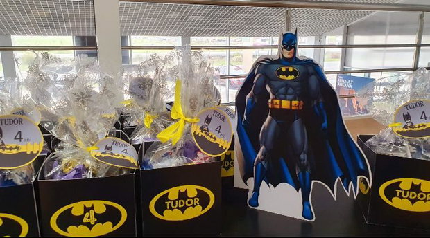 Cutii dulciuri Batman