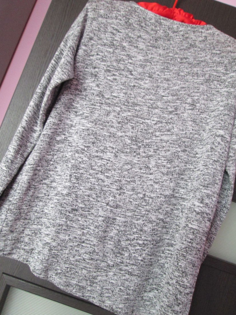bluza simpatica dame S