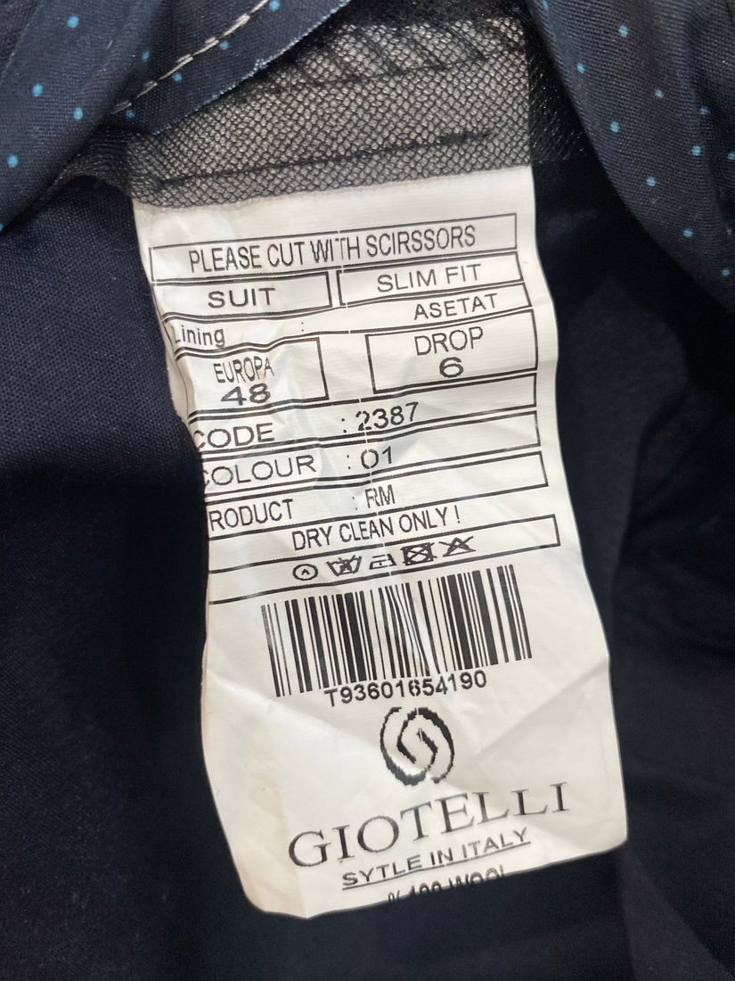 Costum de bărbați Giotelli