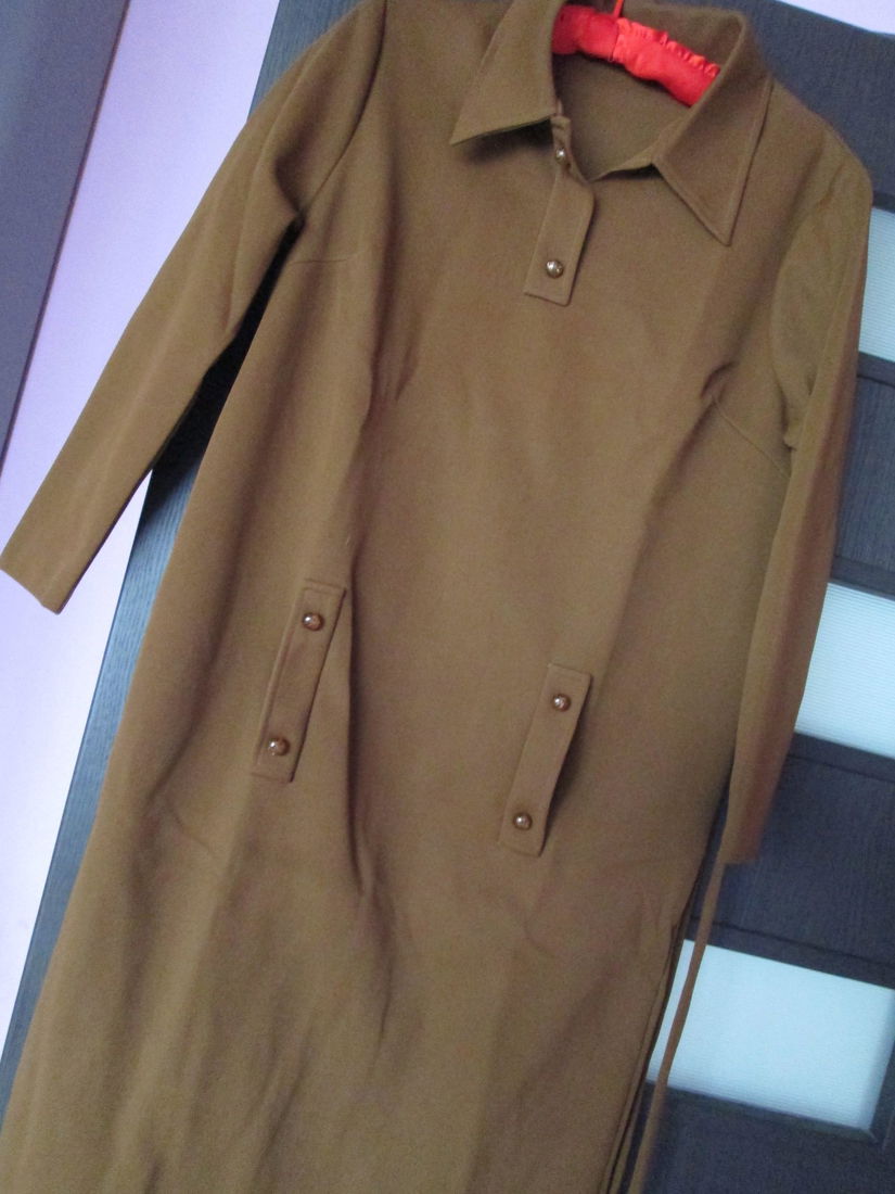rochie maro  dreapta 40