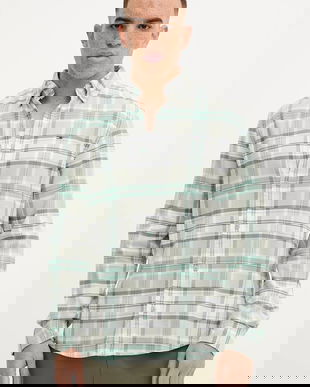 Tommy Jeans cămașă din bumbac culoarea verde, cu guler button-down, regular, DM0DM22024