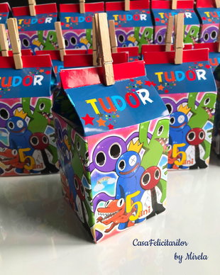 Cutii dulciuri Rainbow friends