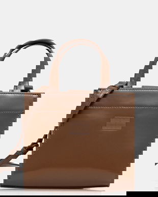 Tommy Jeans poșetă culoarea maro, AW0AW17870