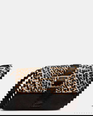 Medicine poseta culoarea maro