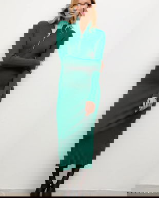 Answear.LAB rochie de cașmir culoarea verde, midi, mulata