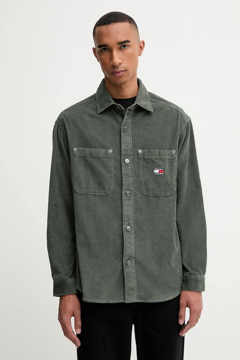 Tommy Jeans cămașă din velur culoarea verde, cu guler clasic, relaxed, DM0DM22016