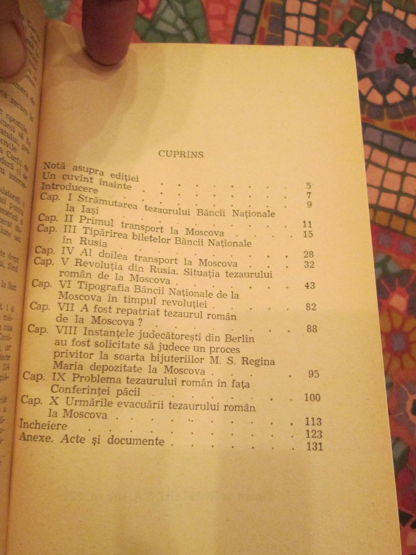 carte Tezaurul Romaniei la Moscova