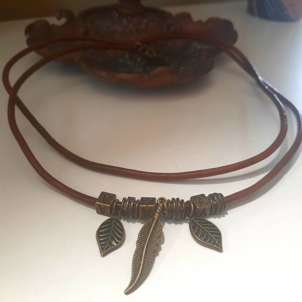 Choker din piele pentru barbati