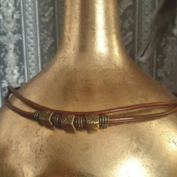 Choker din piele pentru barbati