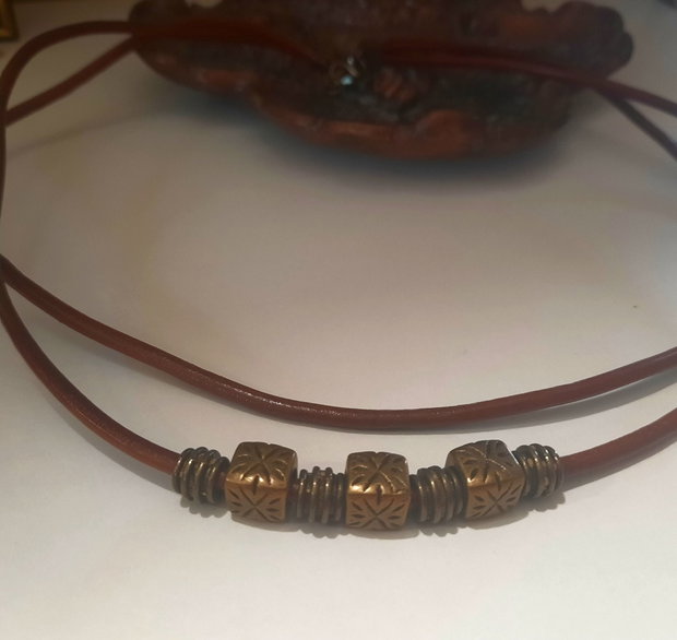 Choker din piele pentru barbati