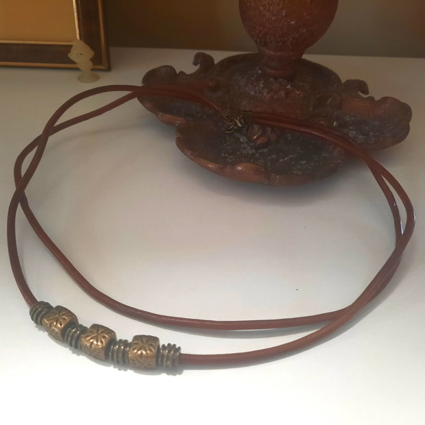 Choker din piele pentru barbati
