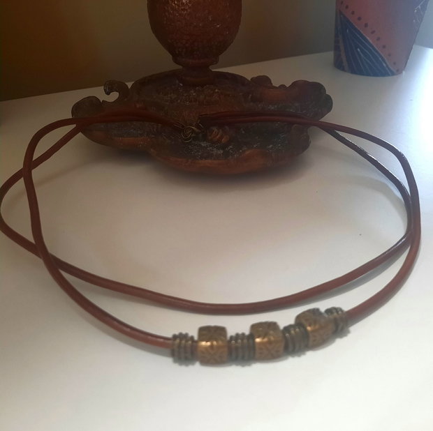 Choker din piele pentru barbati