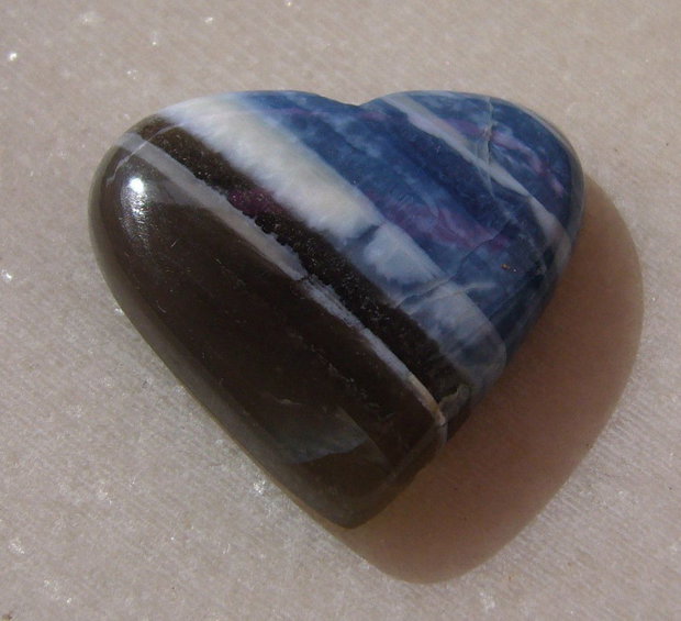 Inima din blue opal (lucrat manual in India) cabochon aprox 29x26x7 mm