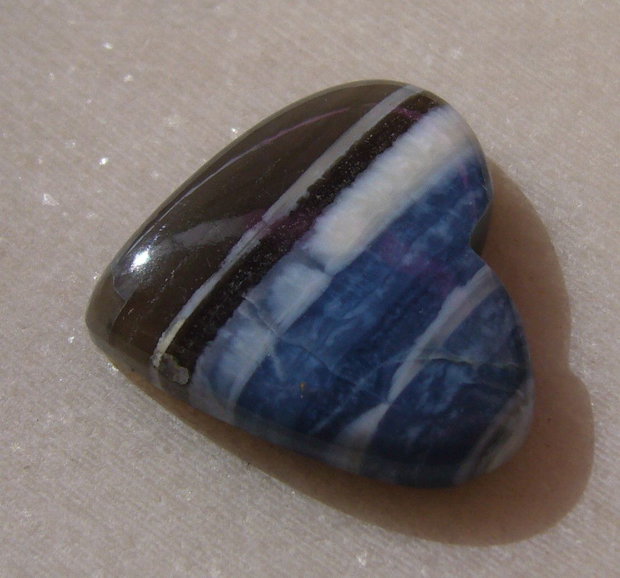 Inima din blue opal (lucrat manual in India) cabochon aprox 29x26x7 mm