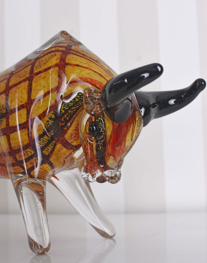 Taur-figurina decorativa din sticla Murano