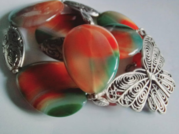 Agate - Butterfly in Autumn
