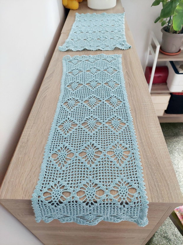 Decoratiune ,mileu crosetat bumbac