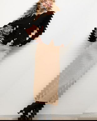 Answear.LAB fusta de casmir culoarea maro, midi, evazati